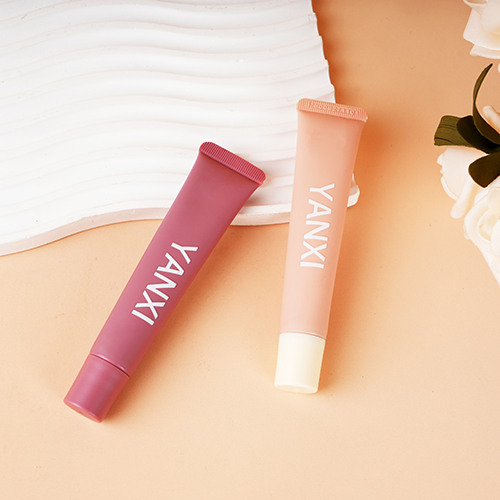 Moisturizing Repairing Lip Gloss, Long-Lasting Shine, Smooth Comfortable Wear