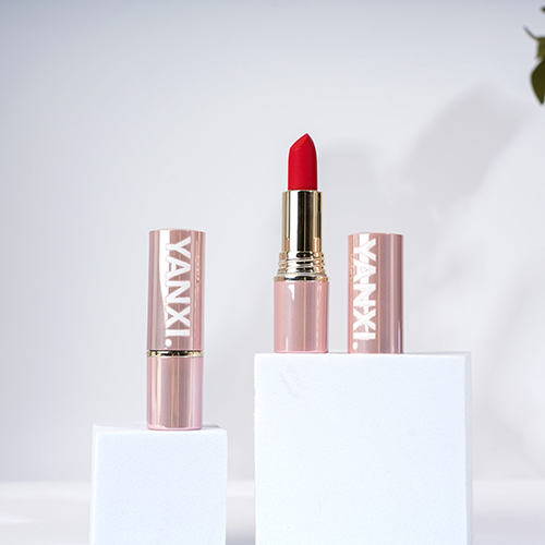 Hydrating Lip Balm, Exfoliating & Nourishing, Plump Glass Lip Finish